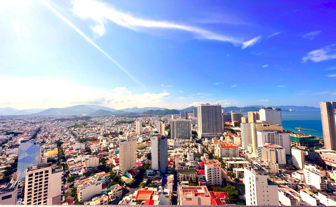 Sunny Smes - Virgo Nha Trang Apartamento Exterior foto