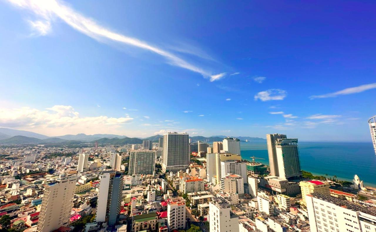 Sunny Smes - Virgo Nha Trang Apartamento Exterior foto