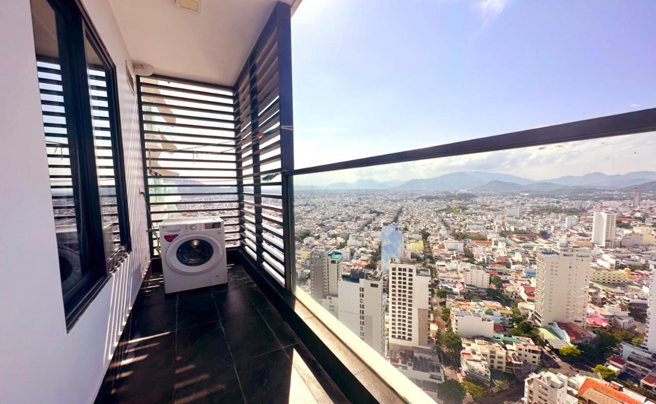 Sunny Smes - Virgo Nha Trang Apartamento Exterior foto