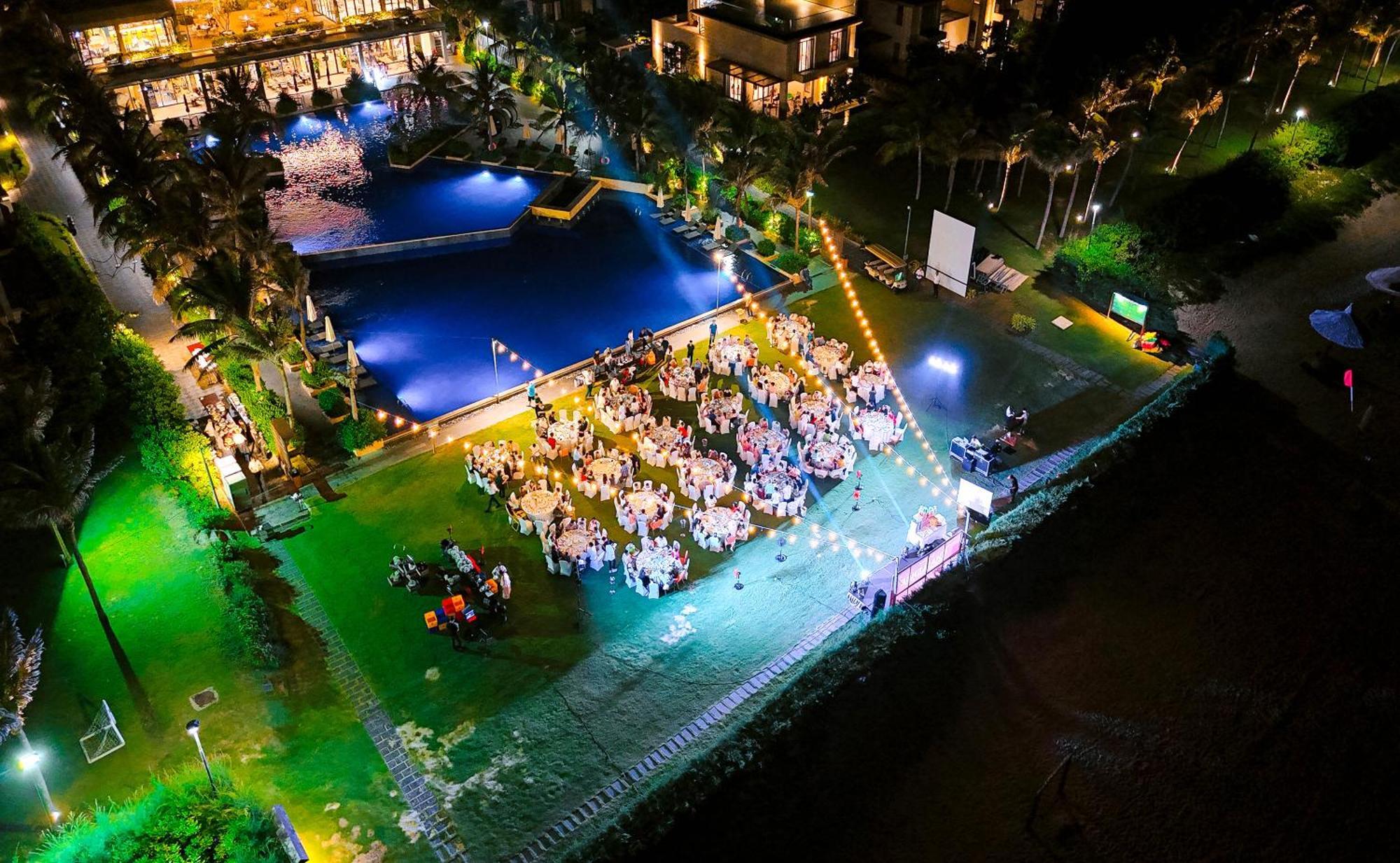 Sunny Smes - Virgo Nha Trang Apartamento Exterior foto